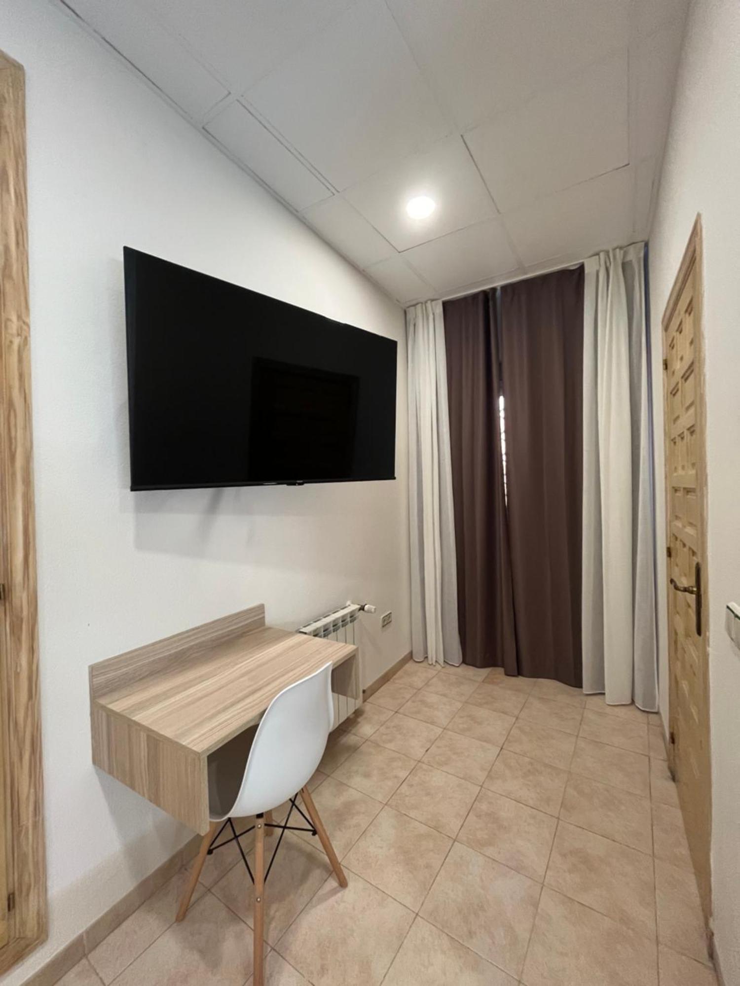 Vas Malaga Ciudad Hotel ภายนอก รูปภาพ