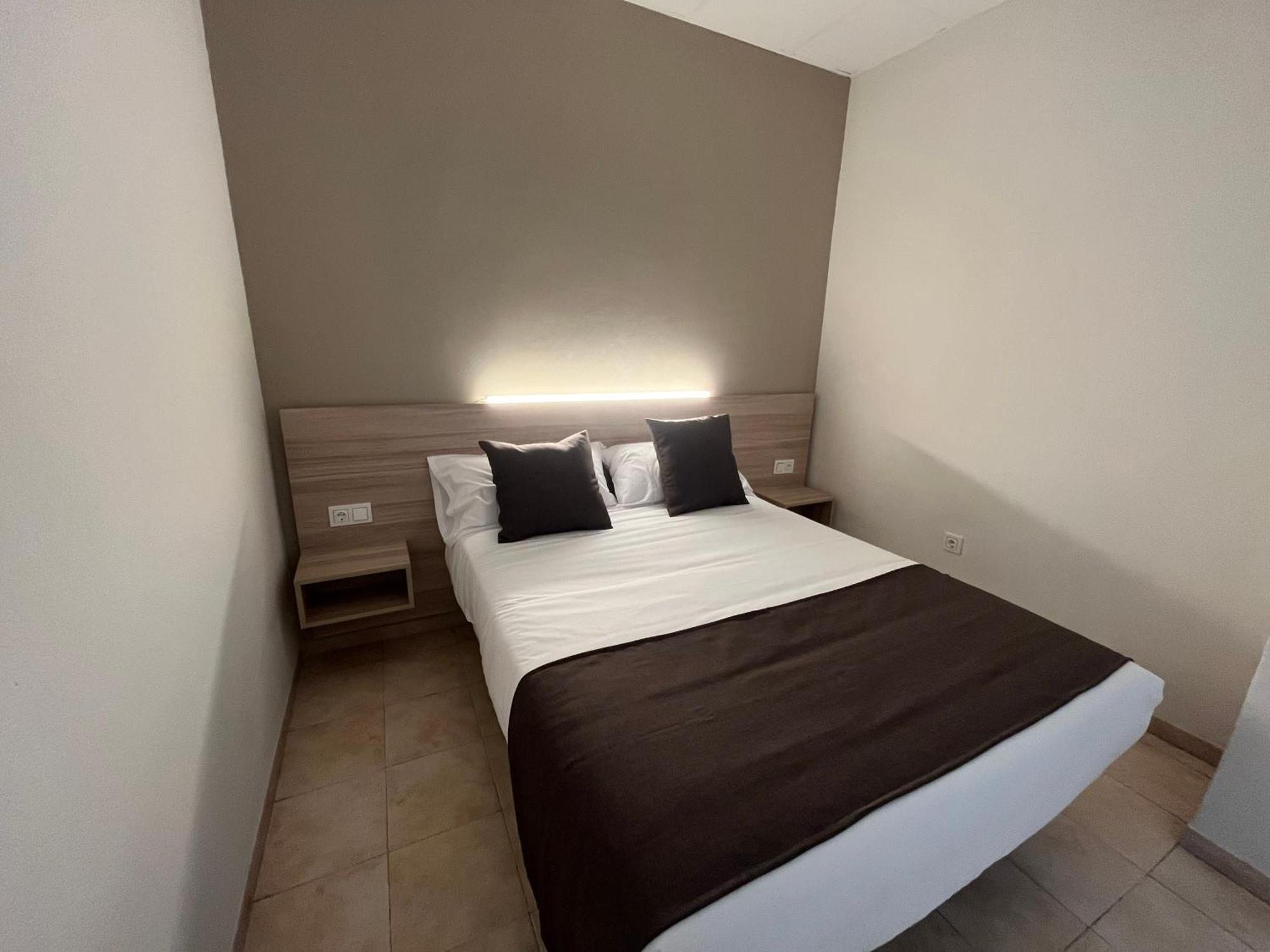 Vas Malaga Ciudad Hotel ภายนอก รูปภาพ