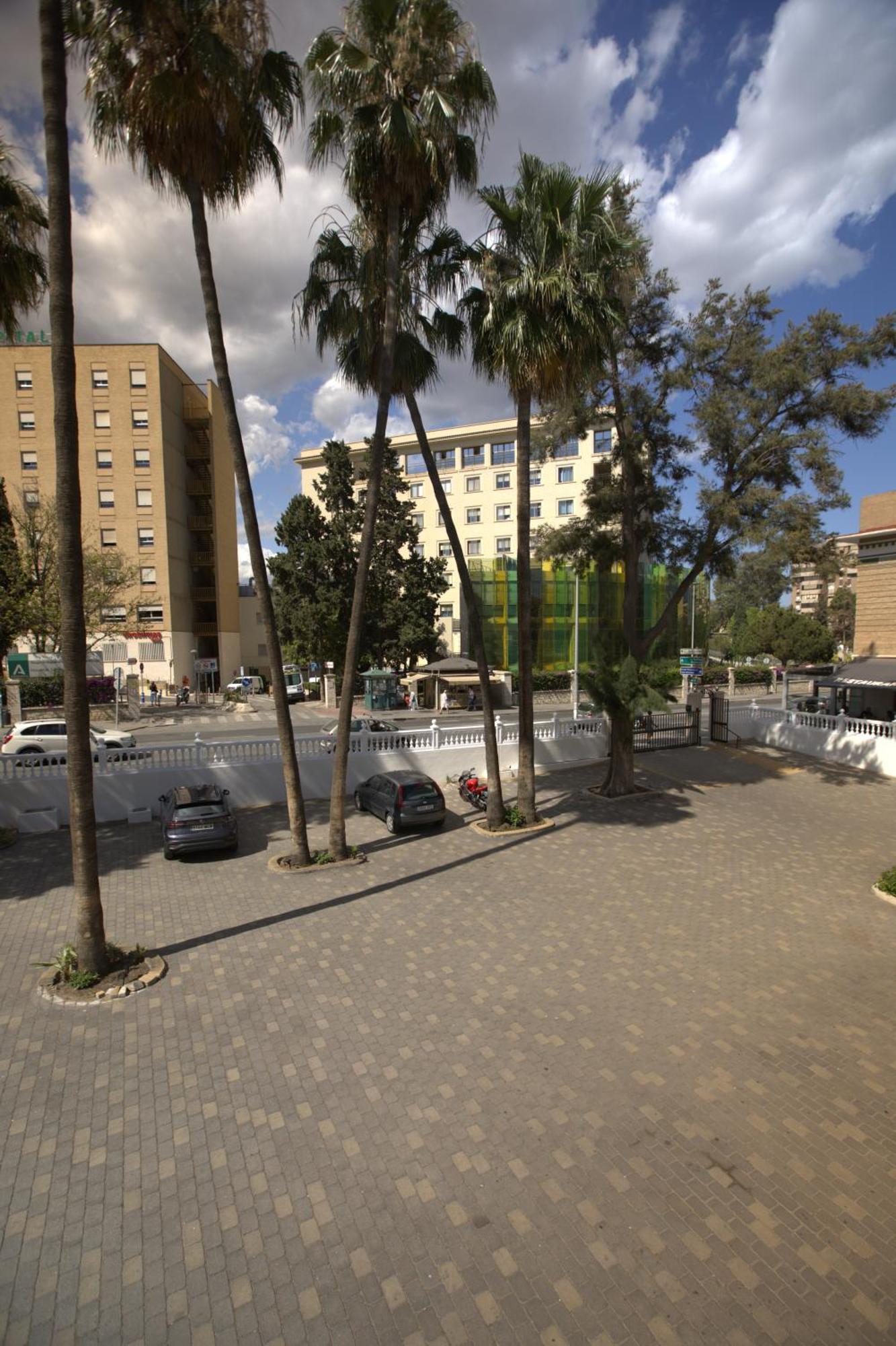 Vas Malaga Ciudad Hotel ภายนอก รูปภาพ
